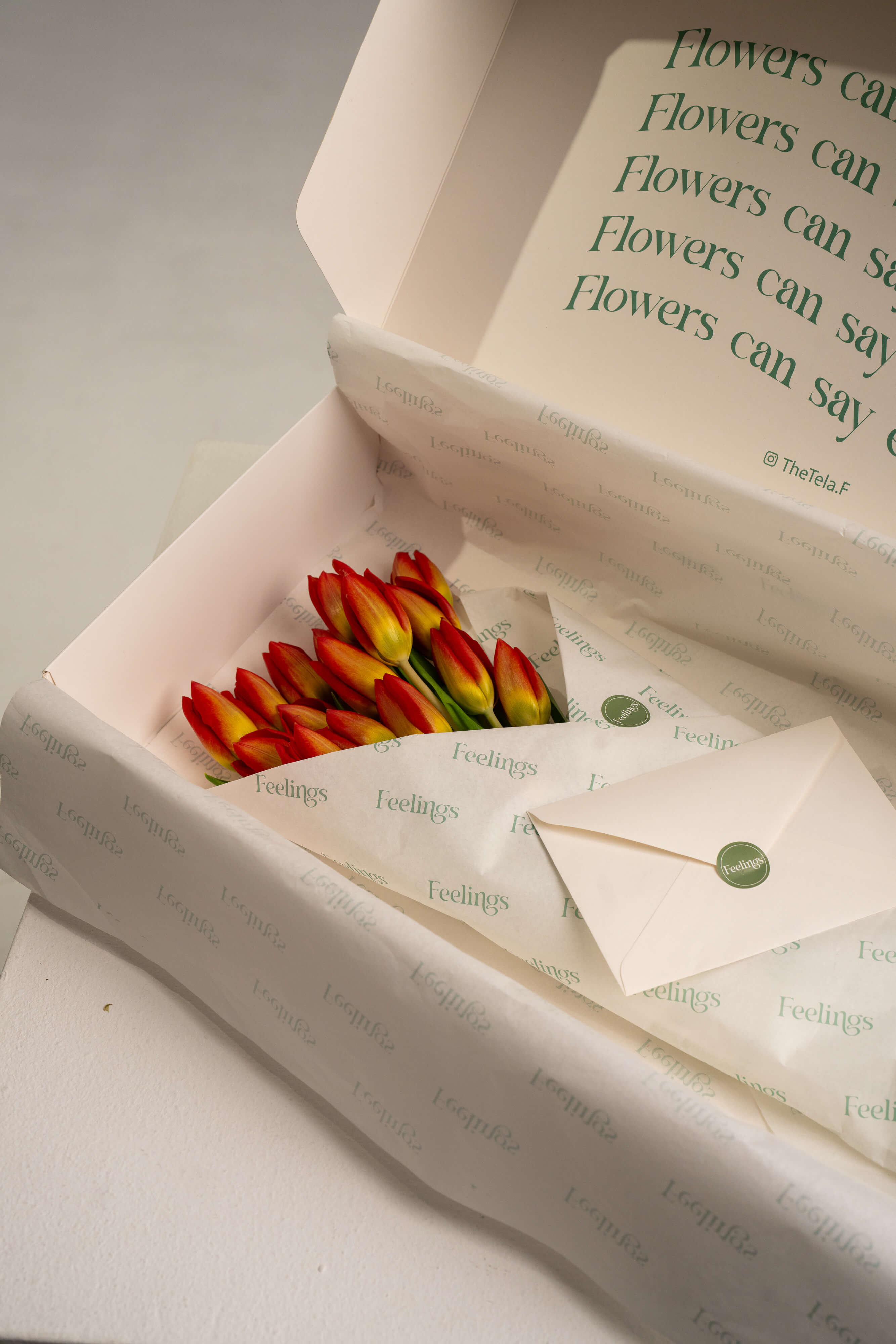 Tulip Feelings Box