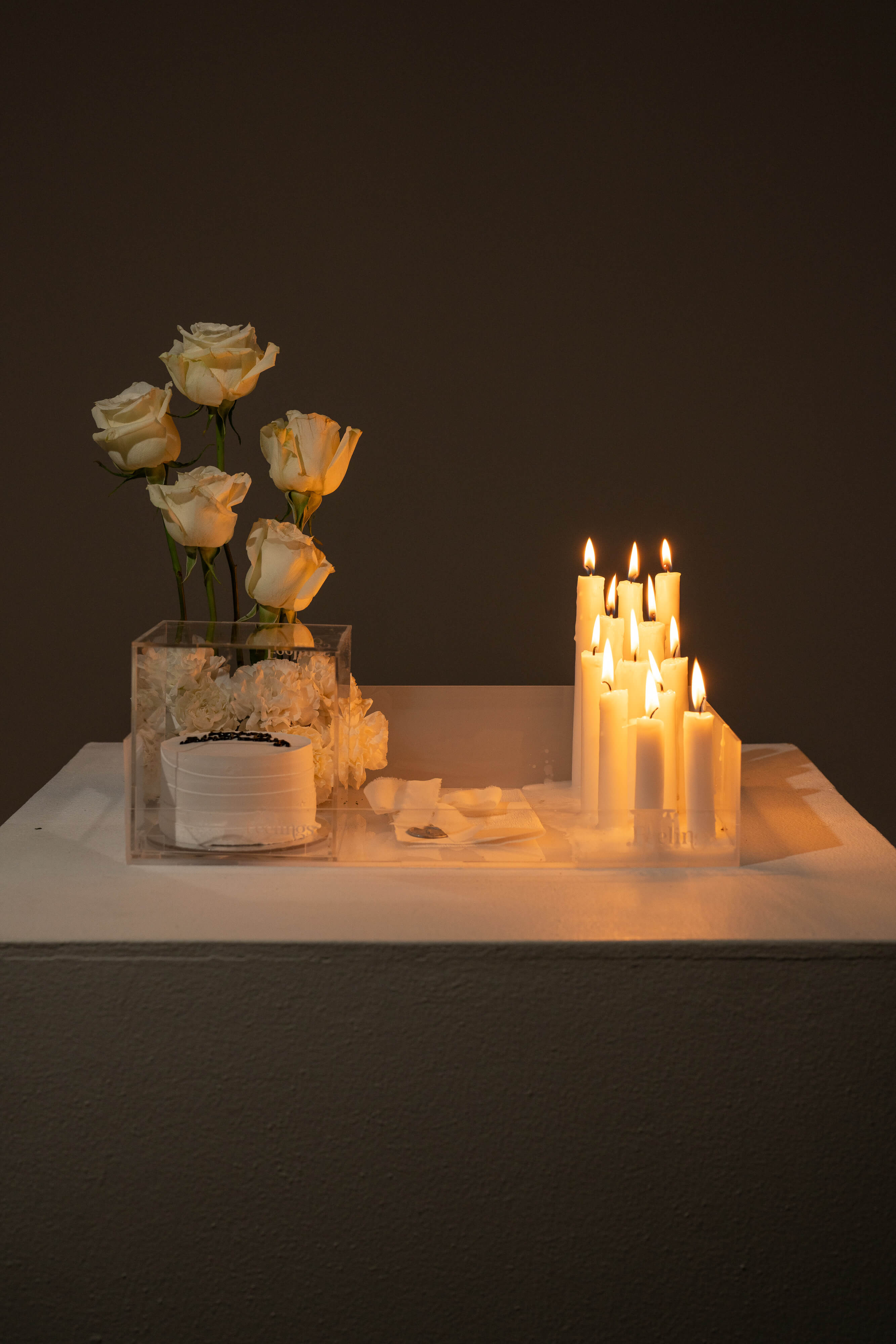 White & Rose Candle Arrangement