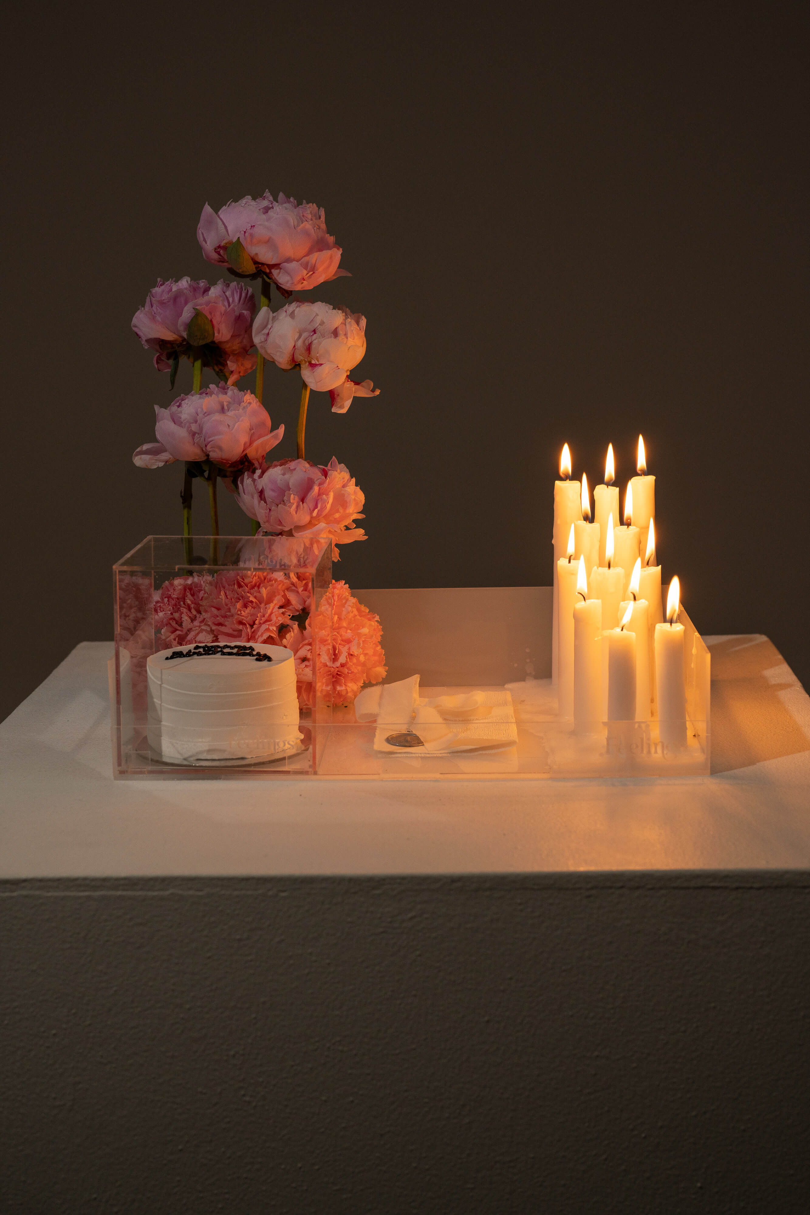 White & Peony Candle Arrangement
